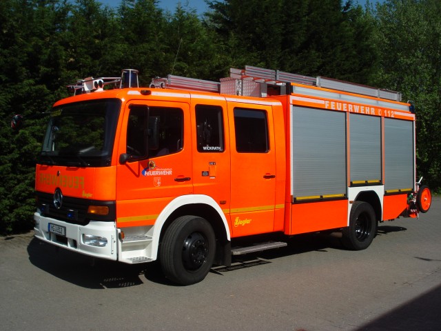 Hilfeleistungslöschfahrzeug HLF 20/16 der Freiwilligen Feuerwehr Wickrath